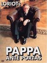 Watch Attention, Papa Arrives! 123movies
